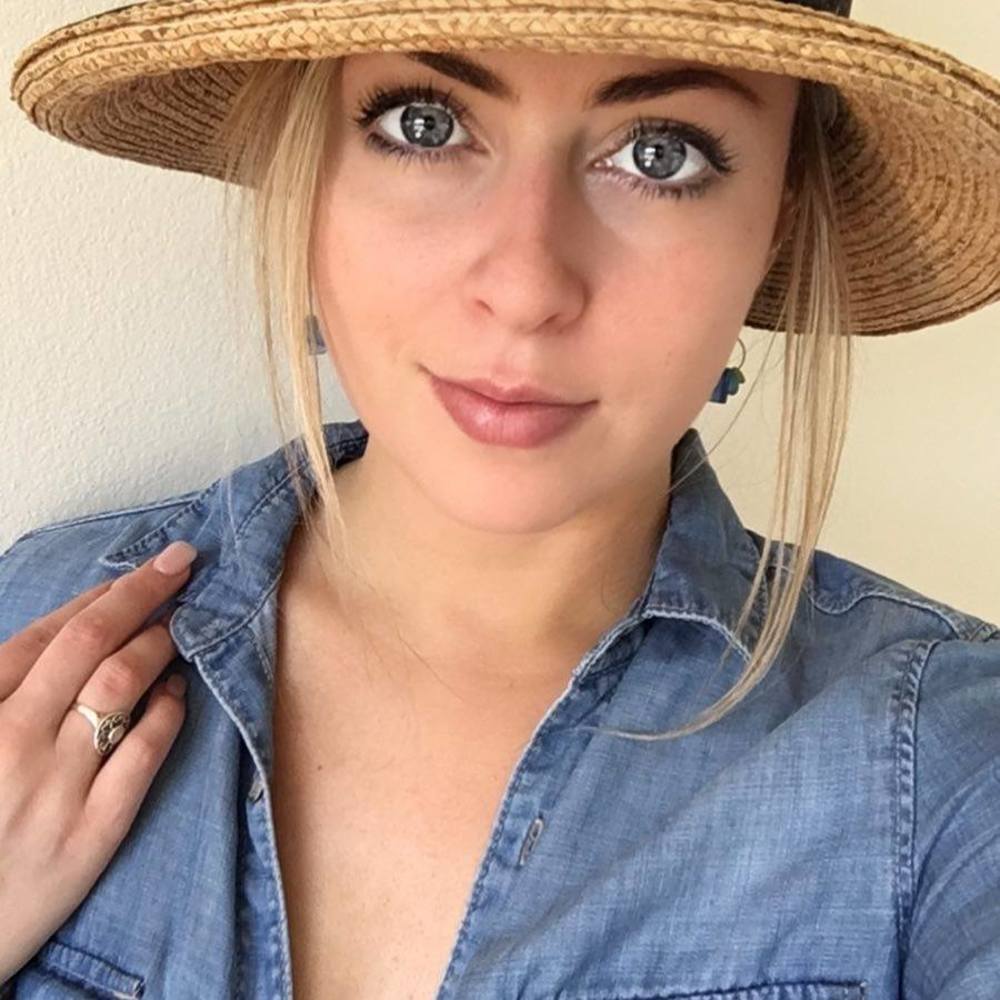 Meet your Posher, Georgia